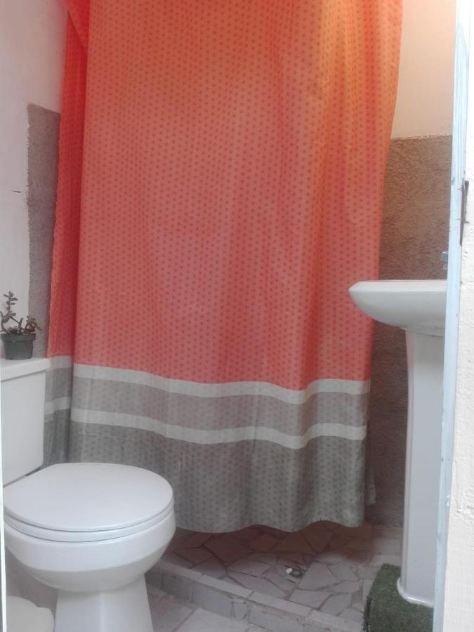 Huellas Hostal 危地马拉安地瓜 外观 照片